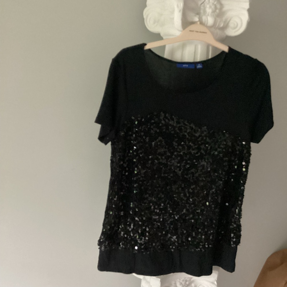 Perfect layering  soft Black t-shirt with black sequins in the front